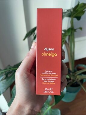Dyson - Omega Leave-In Conditioning Spray